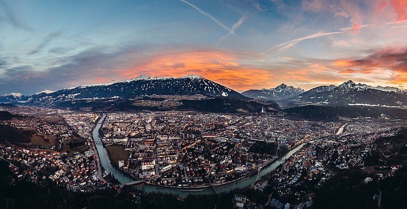 1024px-Innsbruck_Panorama_2017